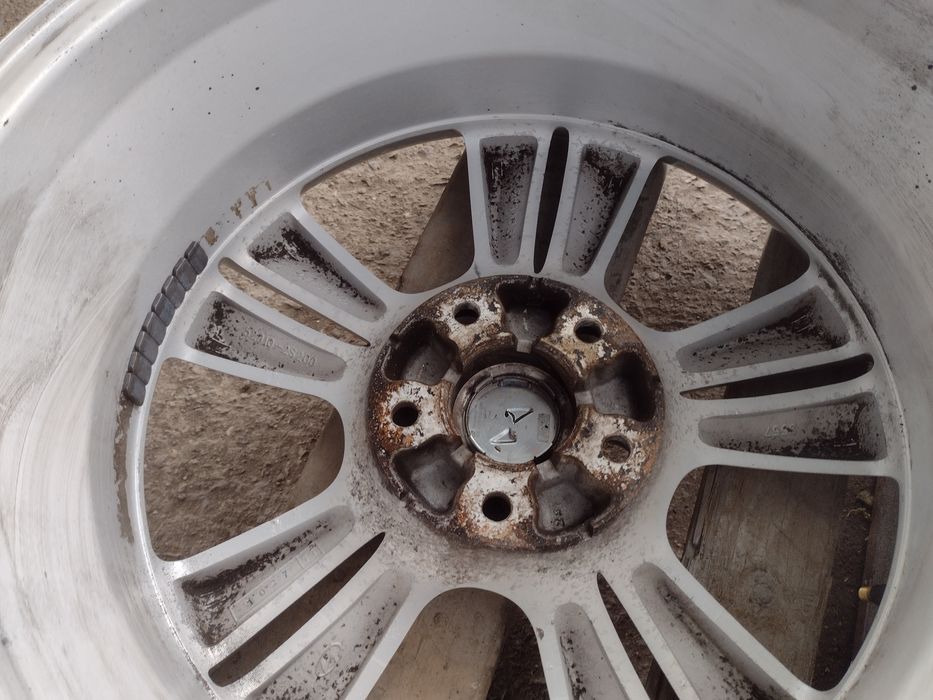 Перфектни 17-5х114.3 ЕТ48 6.5j Hyundai Tucson IX35