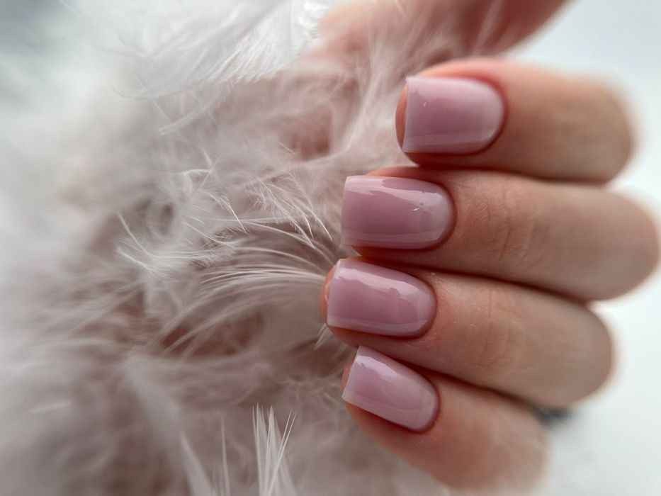 Маникюр 6000 тенге