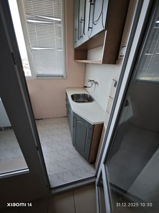 Гарсониера под наем в Смирненски на ул. Белица