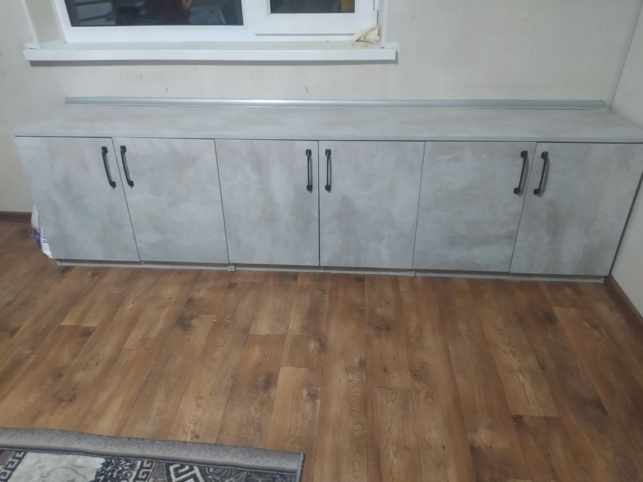 Продам серые шкафчики