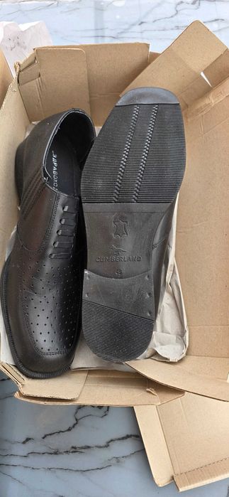 Мъжки обувки от естествена кожа