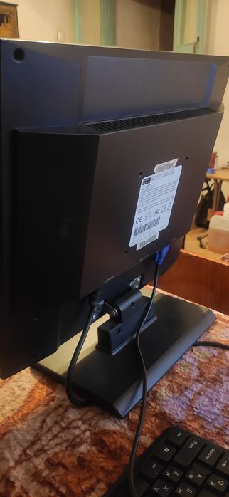 Монитор CTX диагональ 17