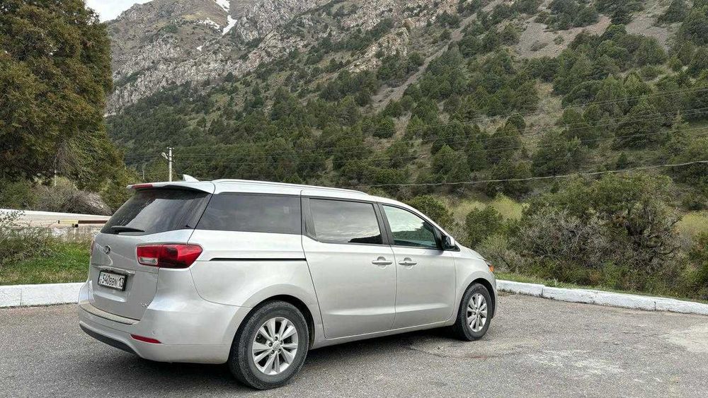 Киа седона 2016 жылғы үште үш куб