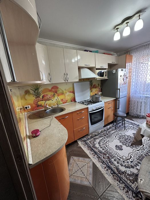 Продам кухонный гарнитур