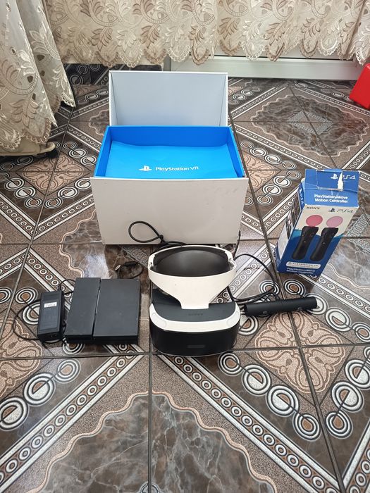Vând PS VR complet