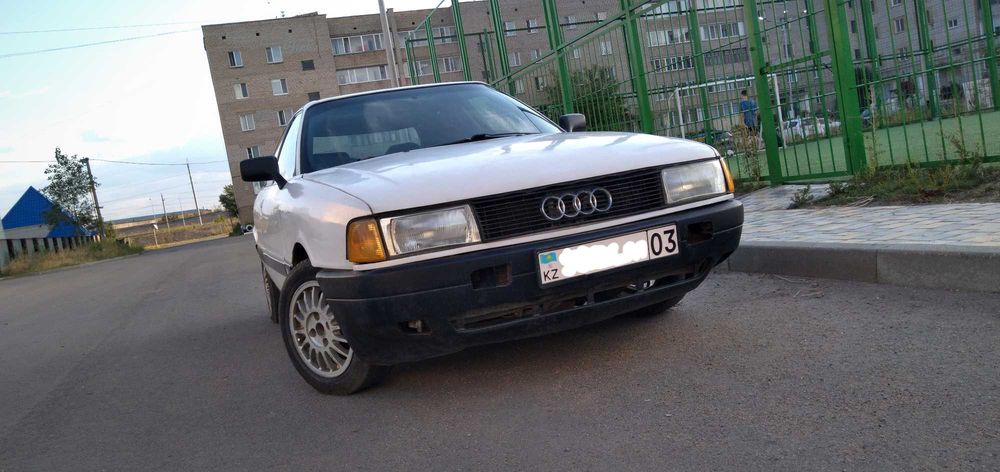 Продам Audi 80 B3