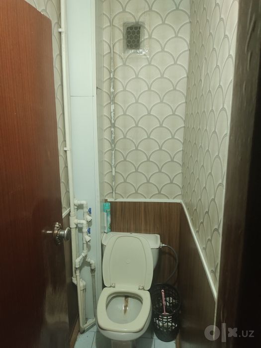 Продаю 2 ком. на м. Тинчлик 2/3/4