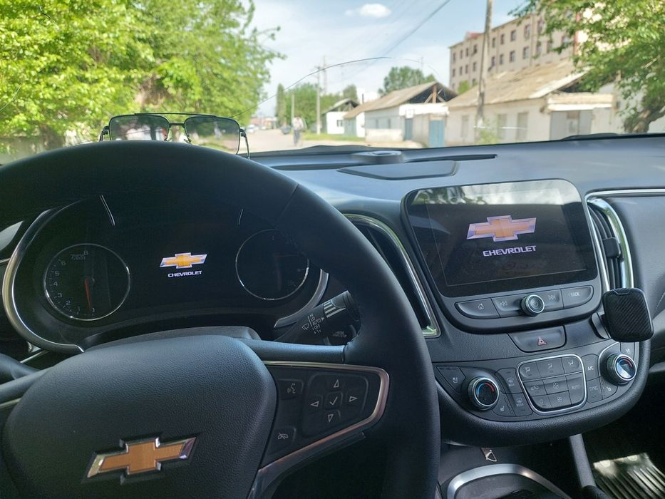 Malibu  машина зори