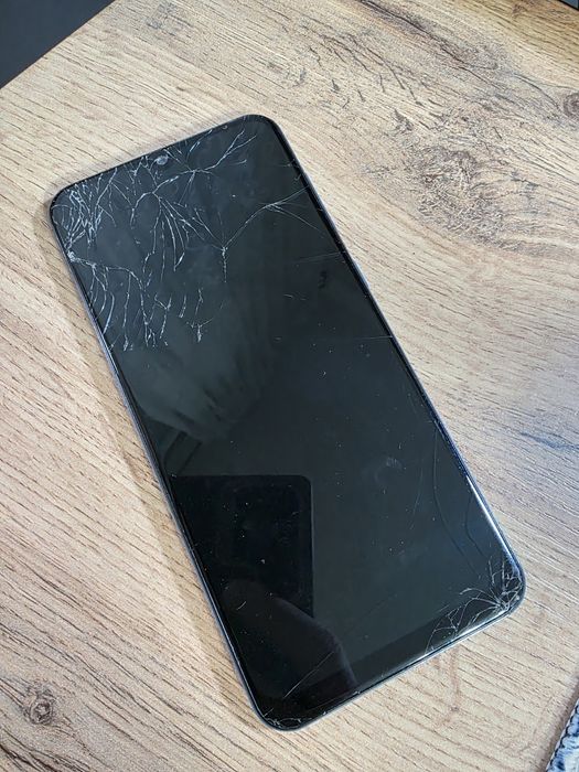 Самсунг а50 64гб