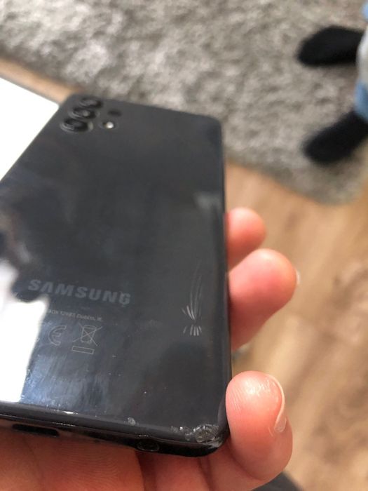 Vând Samsung Galaxy A32 4G