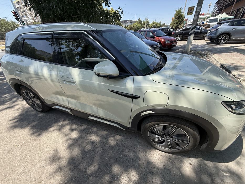 BYD Yuan Up ne ofitsalni