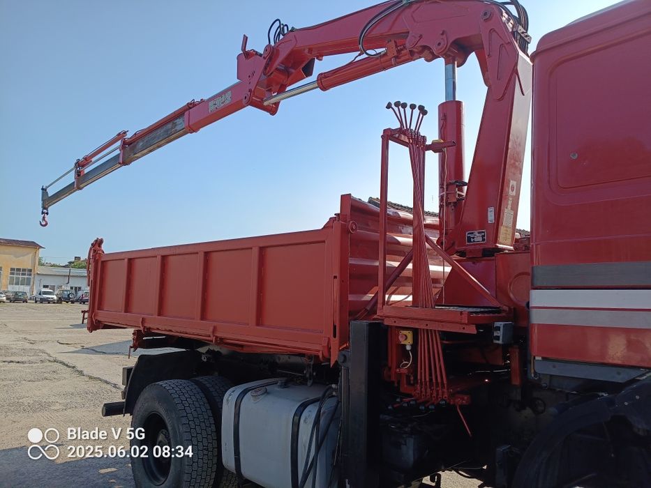 MAN 19422 4x4 тристранен самосвал с кран