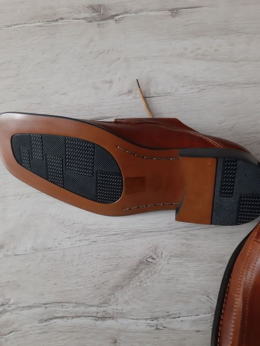 Нови мъжки обувки Ben zone