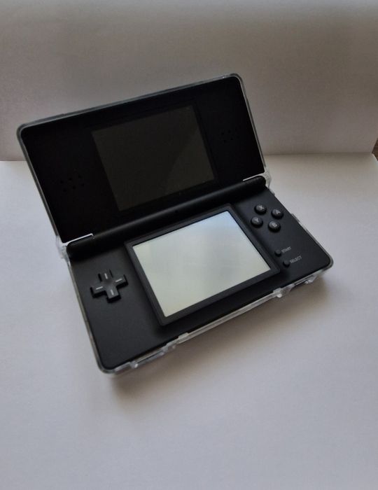 Vând Nidendo ds lite