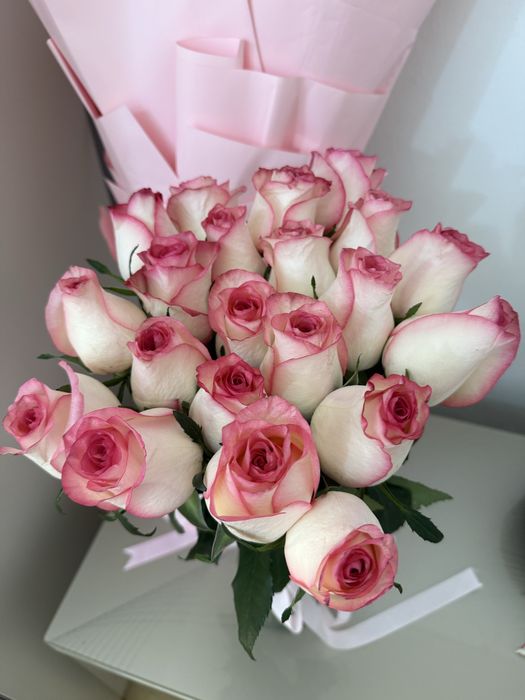 Букет цветов,роза 21шт