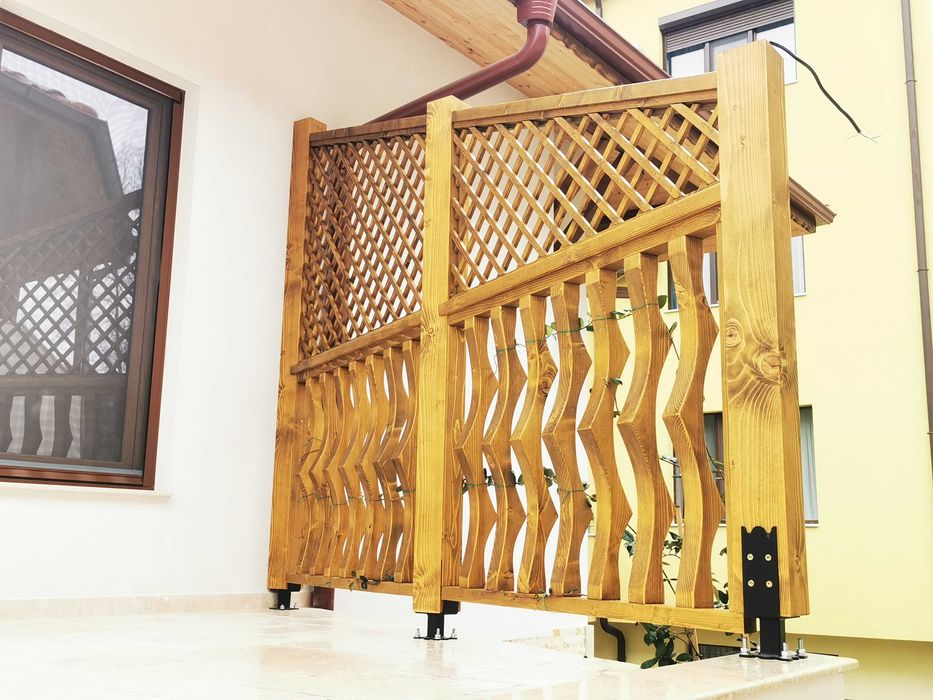 Дървен парапет от масив
Дървен парапет от масив