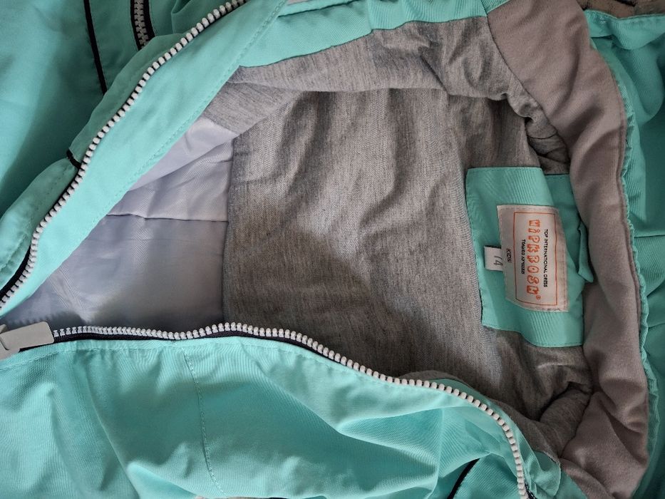 Комбинезон осенний 74см