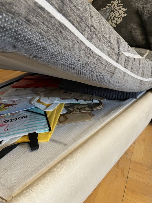 Голям Диван с лежанка в добро състояние