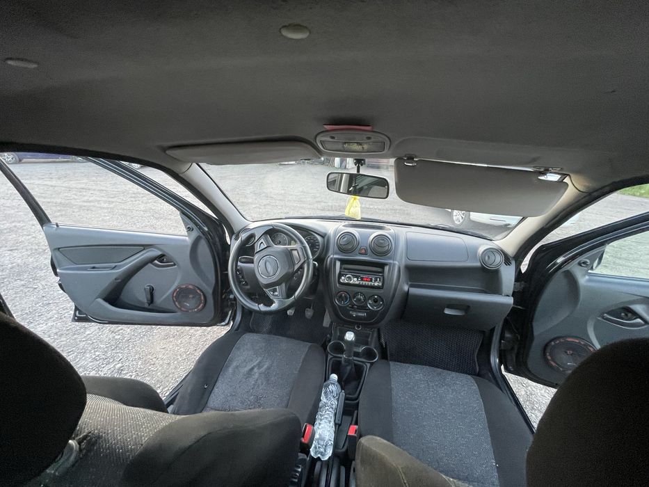 Лада гранта 2012 года 8 клапанная