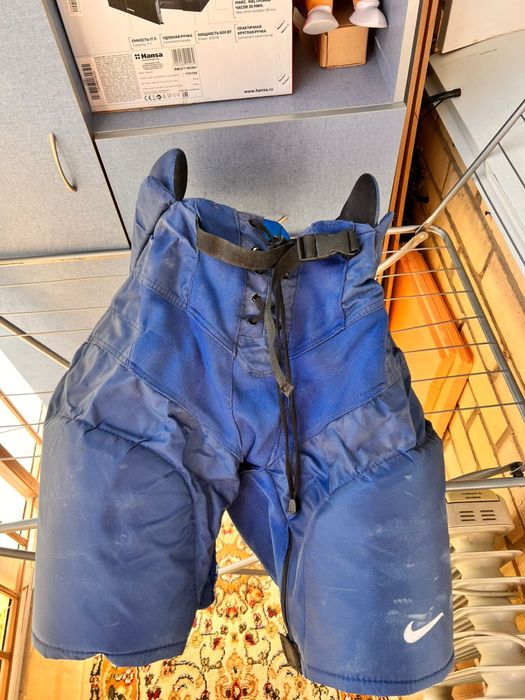 Хоккейный шторты