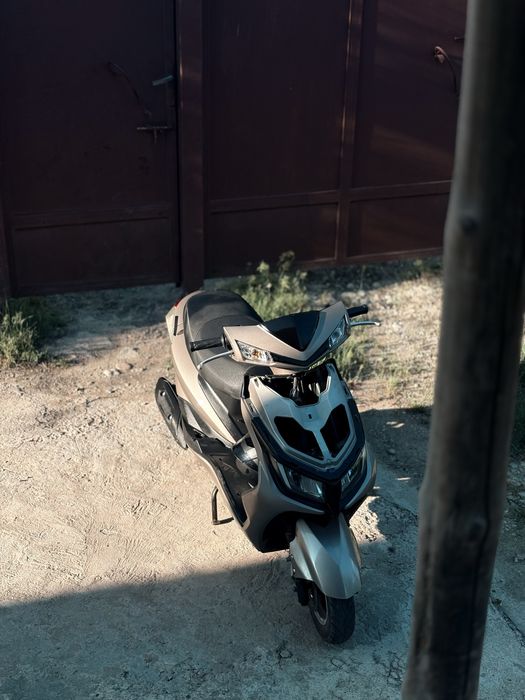 Мопед/скутер м8 150куб