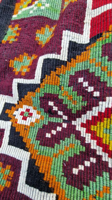 Covor oltenesc original din lână