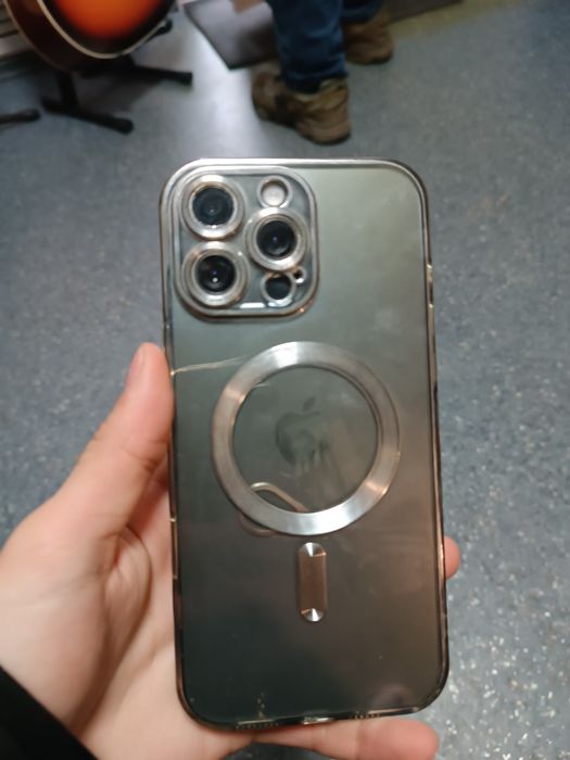 Обмен айфон 16 про Макс