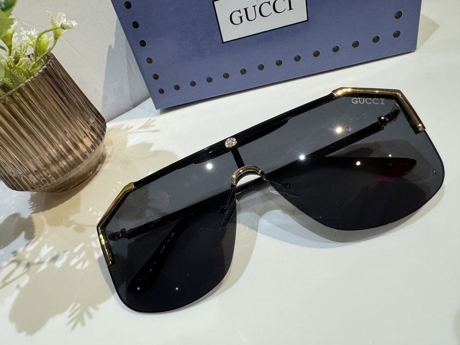 Ochelari de soare Gucci