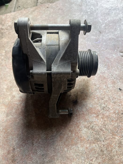 Генератор Камри 55