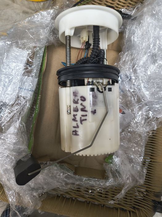 Бензинова помпа за Нисан Алмера тино