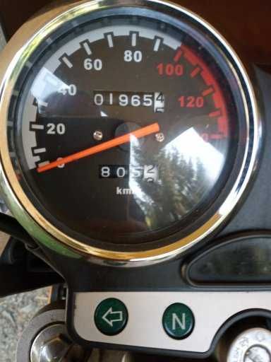 Motocicletă FIRST BIKE MEGA 150cc – stare bună, consum redus