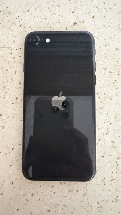 iPhone SE (2023) (оригинал)