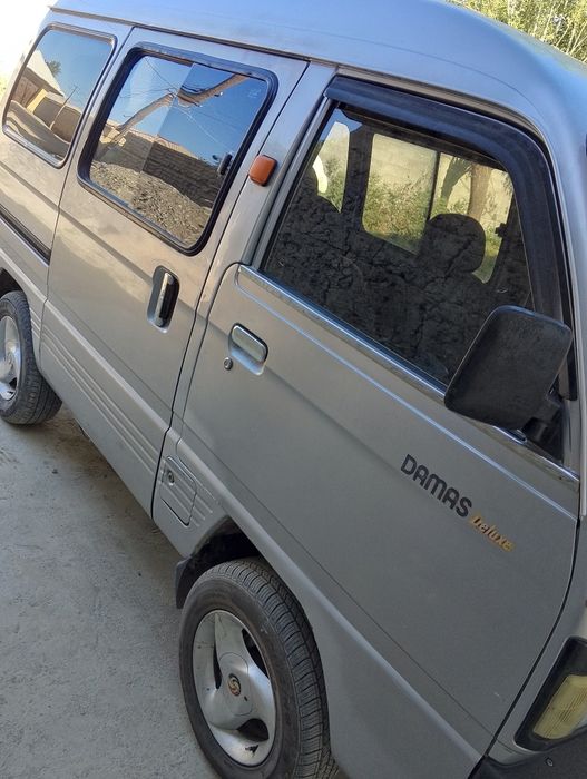 Damas 1 sotiladi yili 2004 range metalika kraska radnoy petno bor