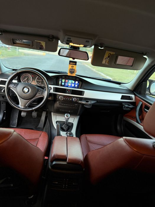 BMW E90 320d 184cp 2011