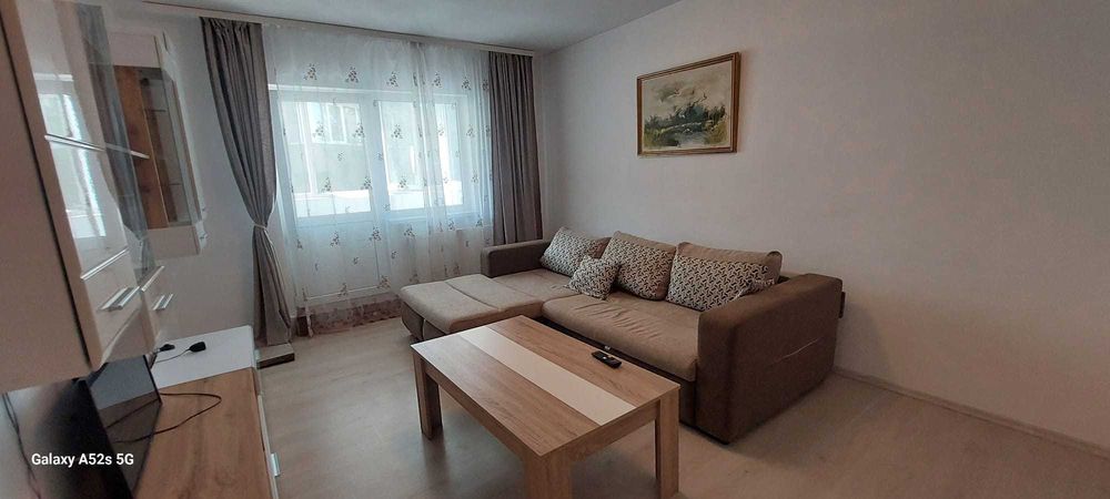 Apartament cu 2 camere, decomandat ,Centrul Civic