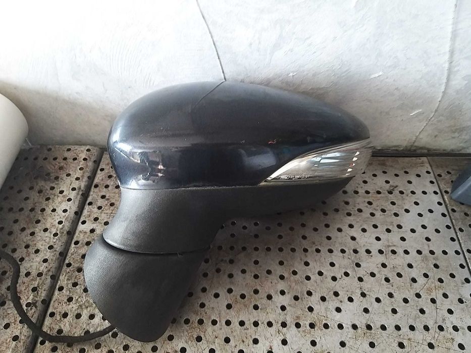 Oglinda electrica stanga ford fiesta 6 cb1 ccn 4202012