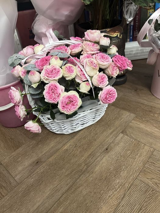 Продам букеты вчера дарили на ДР