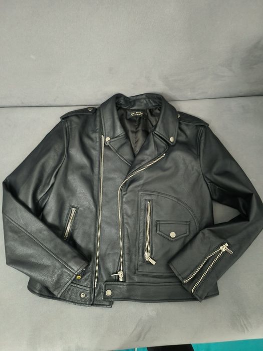 Кожаная куртка размер 42-44
