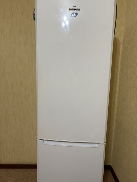 Холодильник Самсунг