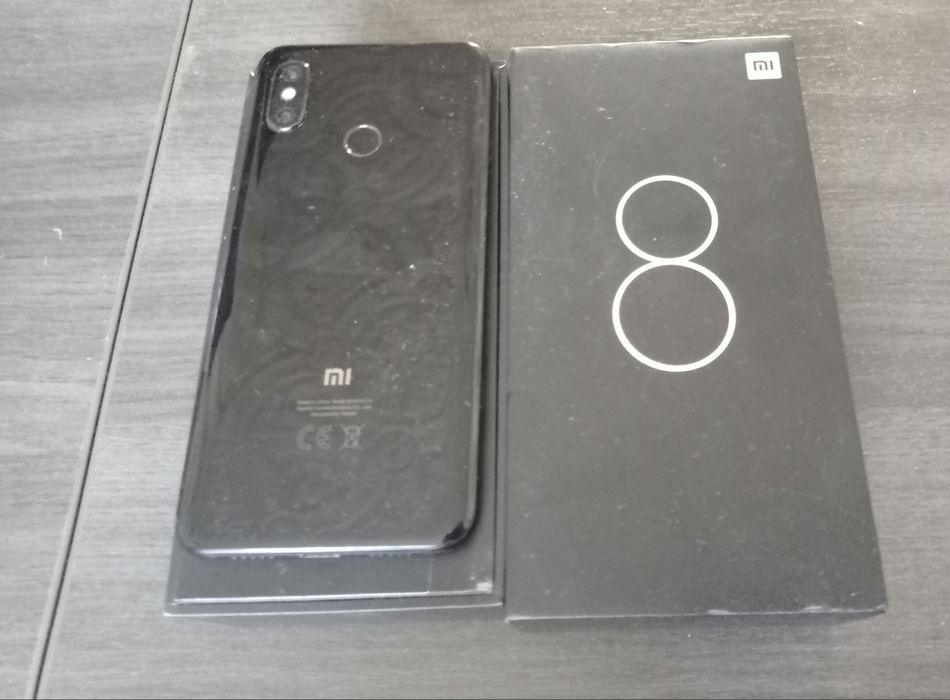 Xiaomi Mi 8 на запчасти