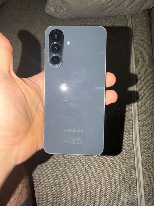 Samsung 56 5G  xotira 128