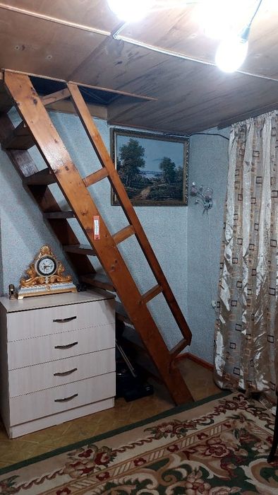 Дача (дом с участком 14 соток в дачном массиве)