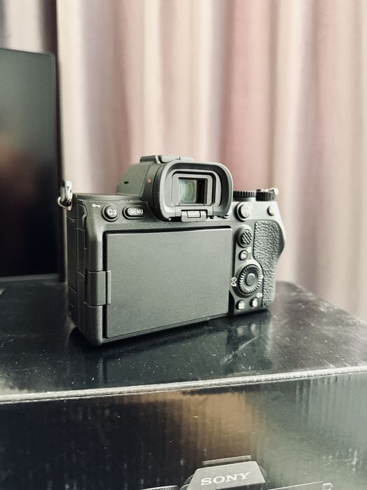 Sony A7 IV Full Box