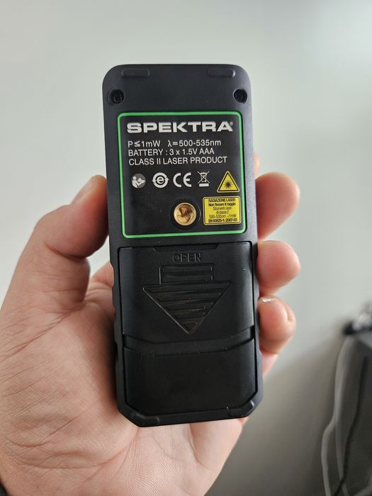 Telemetru Laser Spektra QM100G
