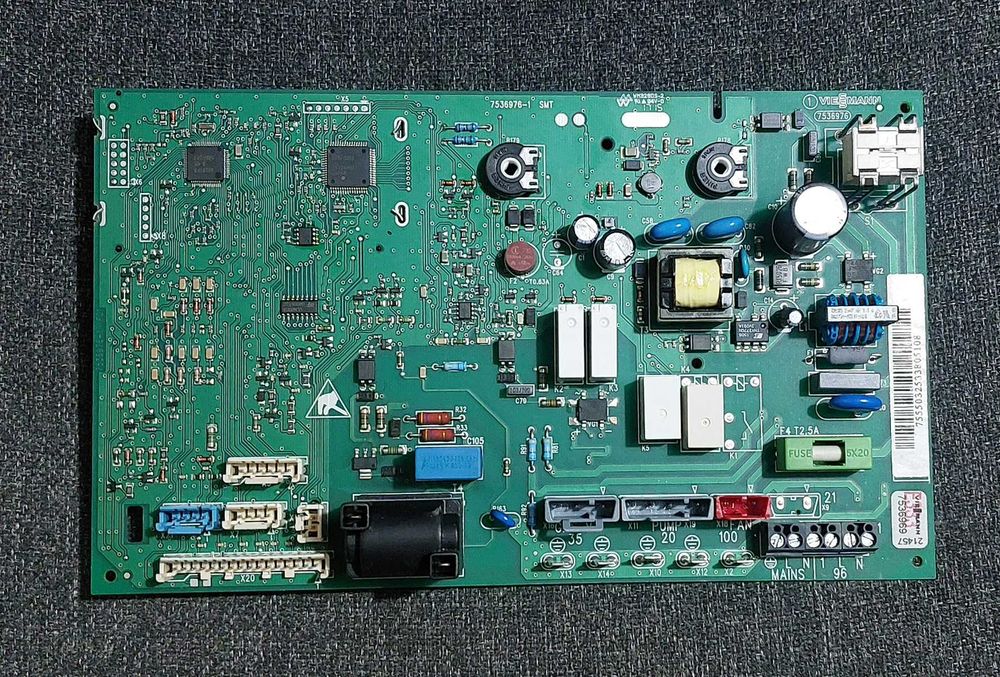 Placa Baza Viessmann Vitodens 100 WB!B 650+placa defecta
