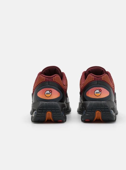 Детски снейкъри Nike Air Max DN