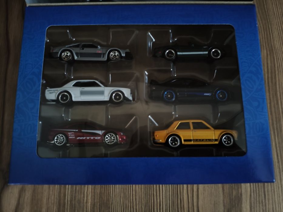 Masinute hot wheels silver series