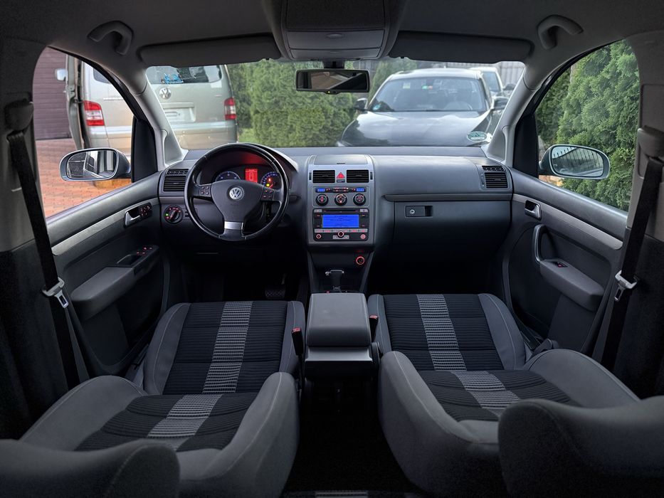 VOLKSWAGEN Touran 2009 — imagine 4