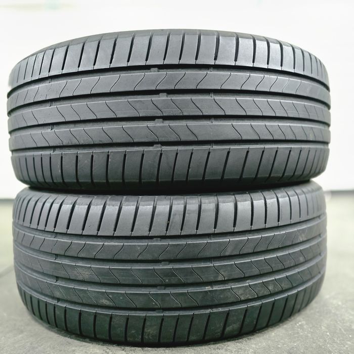 2x 215/50/18 VARA BRIDGESTONE 2023 Stare excelentă