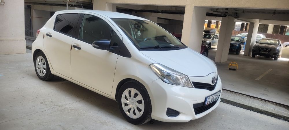 Toyota yaris 2012